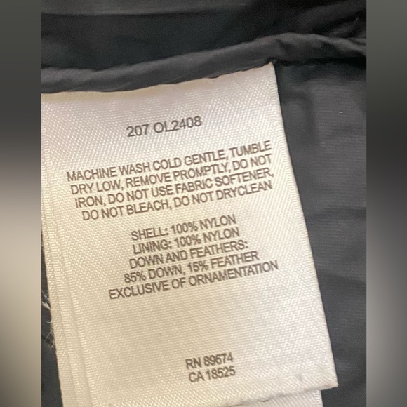 WOMEN MOUNTAIN HARDWEAR Lightweight Size S/P Petite Down-filled Black Jacket - Picture 9 of 9